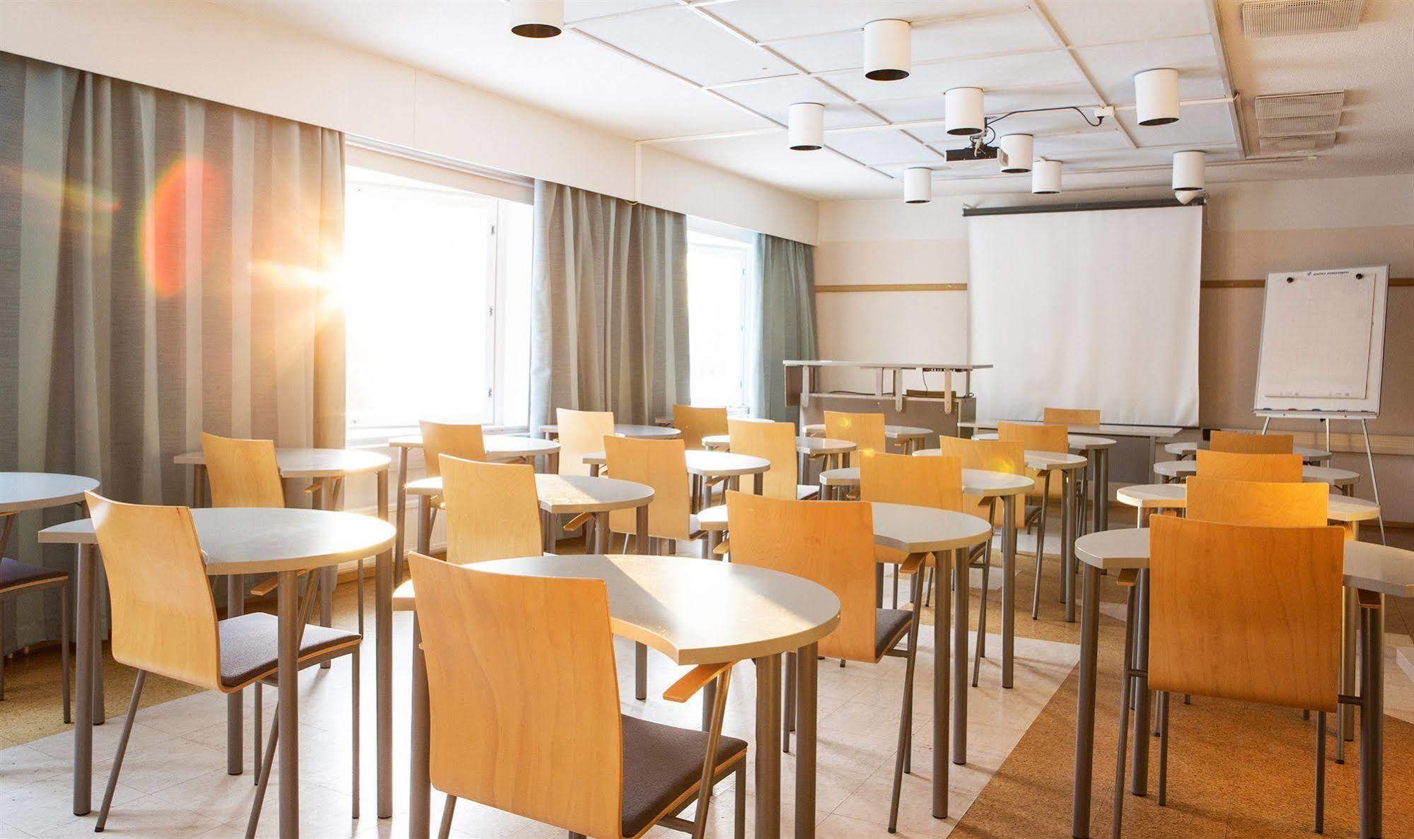 Finlandia Hotel Airport Oulu Kempele Εξωτερικό φωτογραφία